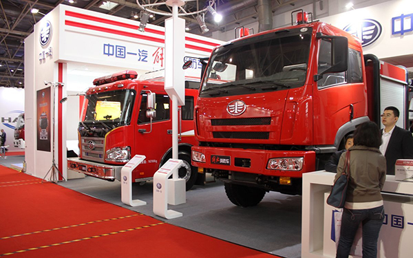 如何通过深圳展会制作搭建来实现快速搭建与拆卸?